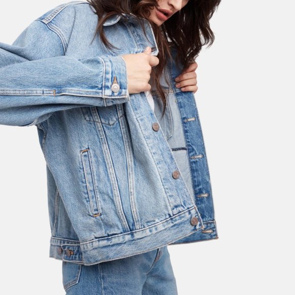 SOLD - levi’s oversized dad denim trucker jacket - Picture 2 of 4